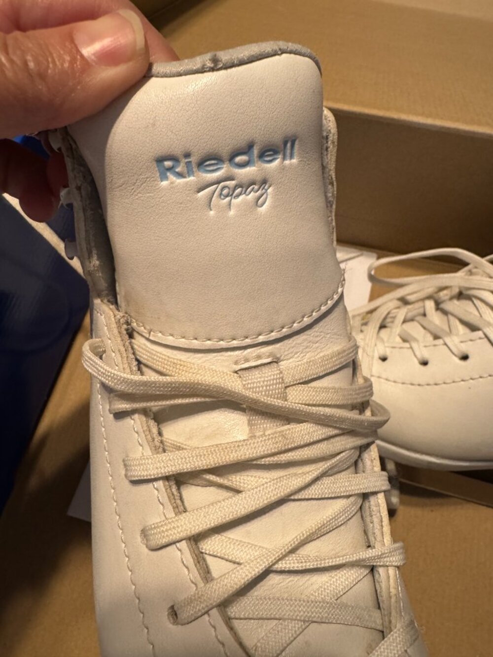 Riedell Topaz Figure Skates - Picture 3 of 11